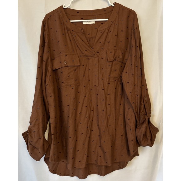 CJ Banks Tops - CJ Banks Blouse Women 2X Brown Textured Roll-Tab Long Sleeve Pockets Lightweight